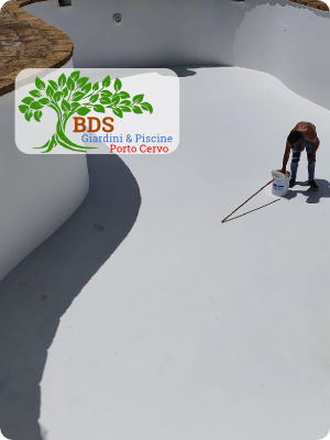 Costruzione pulizia sanificazione salatura telonatura piscine a Porto Cervo Costa Smeralda